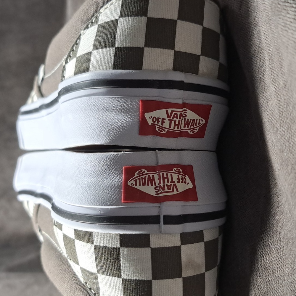 Vans Checkerboard Slip-On Sneakers in White and Gray - Picture 14 of 16